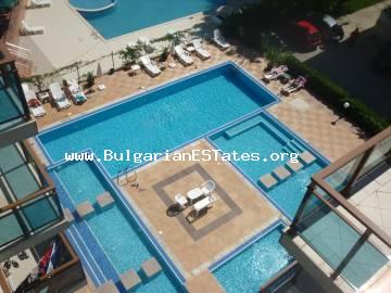 Продается большая трехкомнатная квартира в отеле "Villa Itta", Солнечный берег, Болгария.